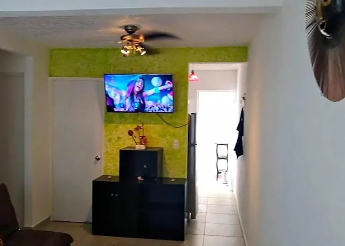 Hotel Departamento Con Alberca En Ixtapa 3*